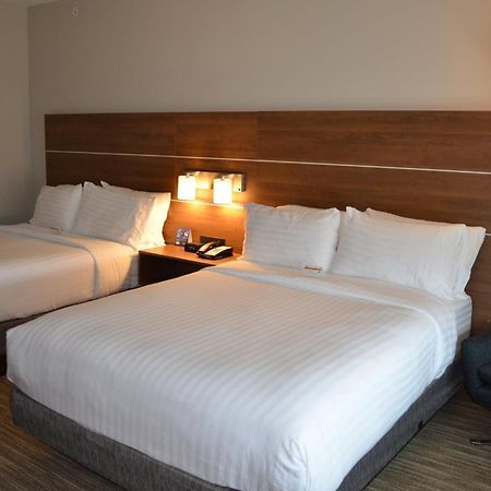Holiday Inn Express & Suites - Charlotte Ne - University Area By Ihg Extérieur photo