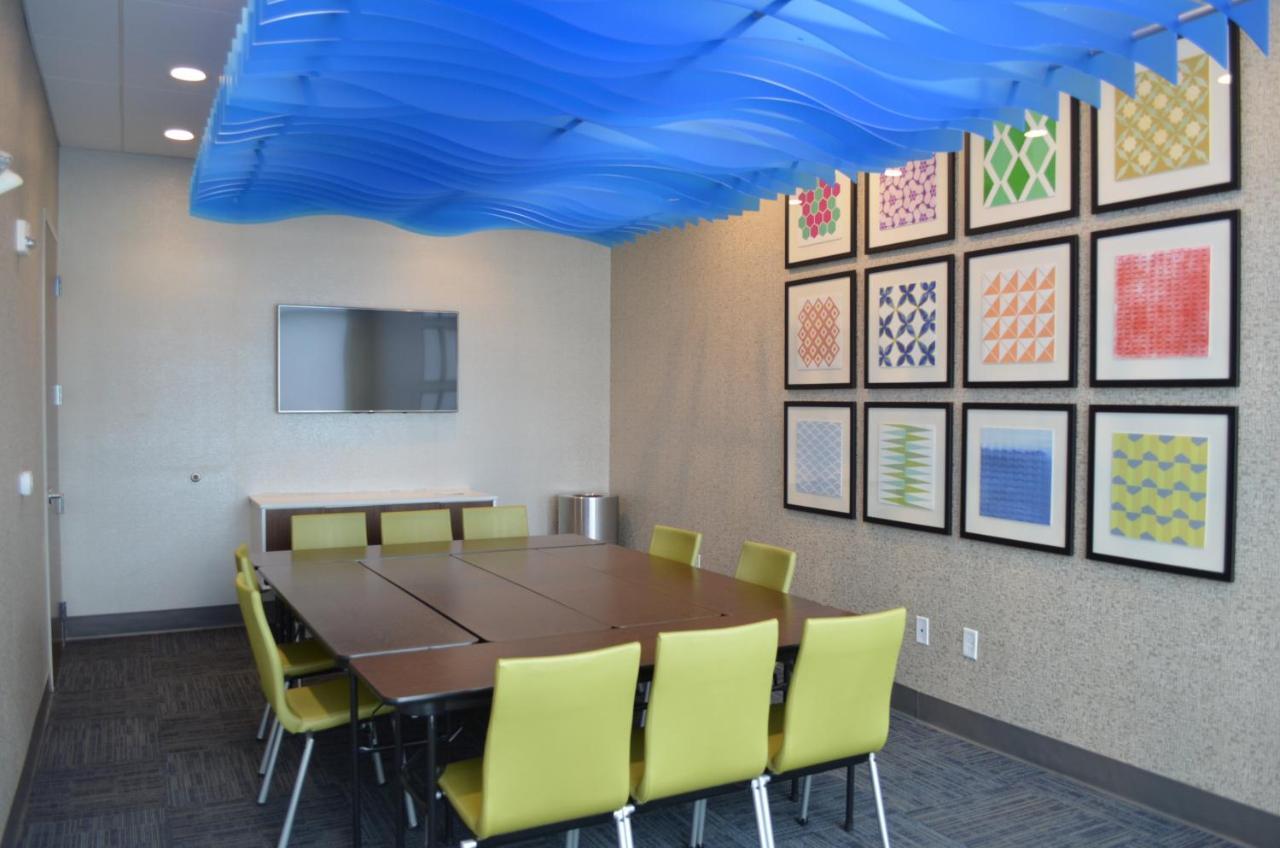 Holiday Inn Express & Suites - Charlotte Ne - University Area By Ihg Extérieur photo