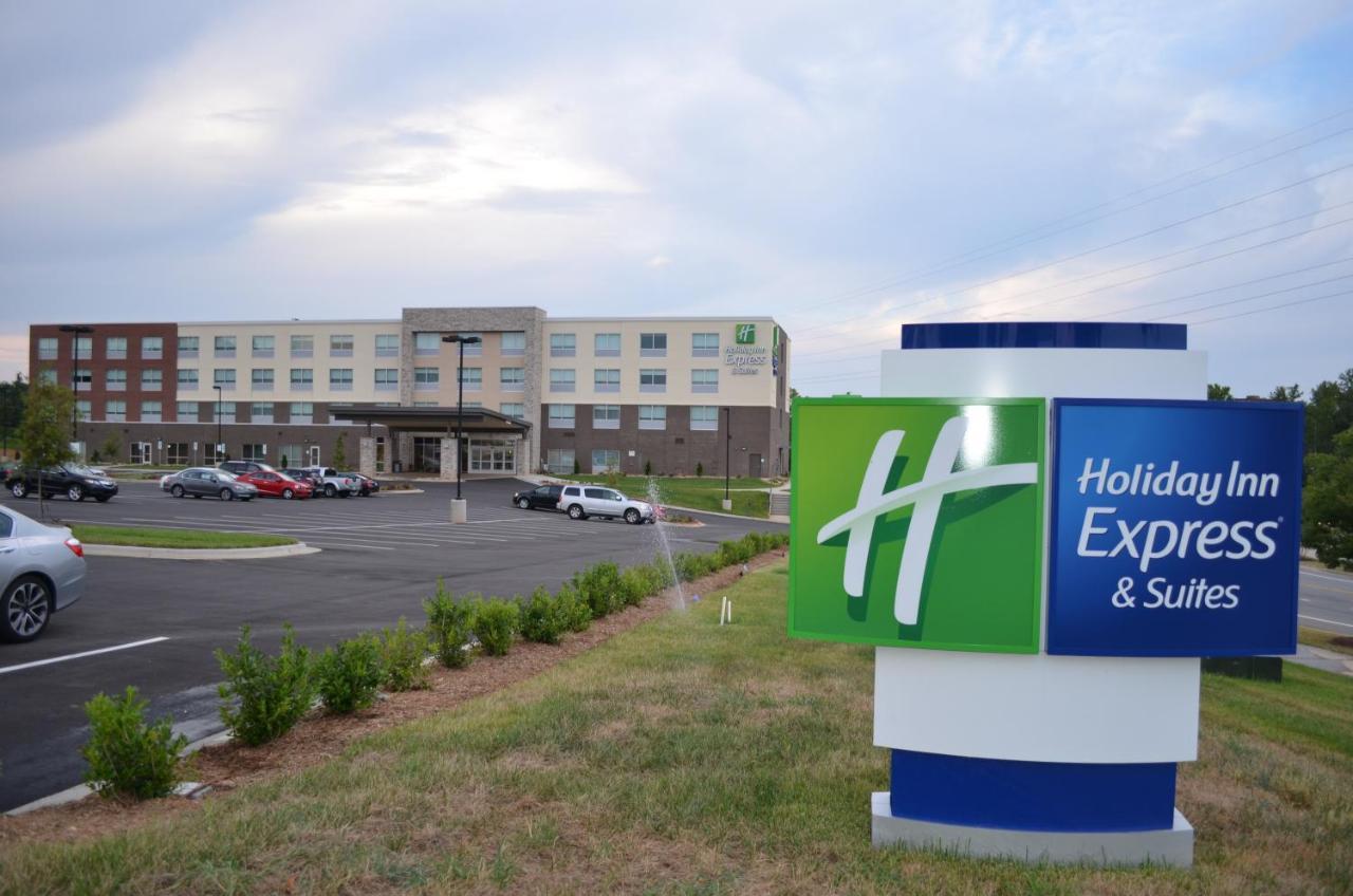 Holiday Inn Express & Suites - Charlotte Ne - University Area By Ihg Extérieur photo